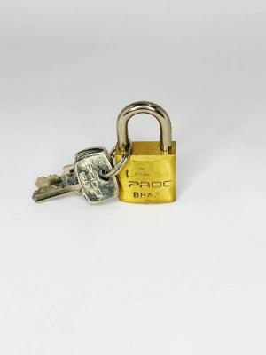 Cadeado em latão com duas chaves 20mm