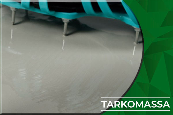TARKOMASSA